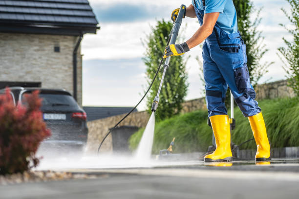 Best Pool Deck Cleaning  in Bell Acres, PA